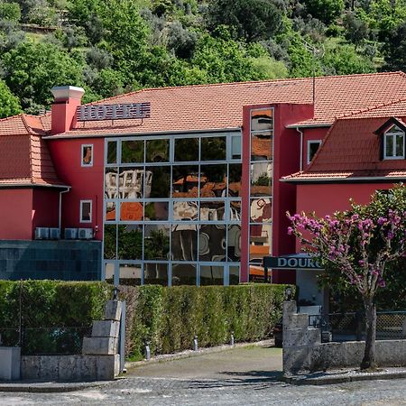 Douro Marina Hotel & Spa Ресенде Екстериор снимка