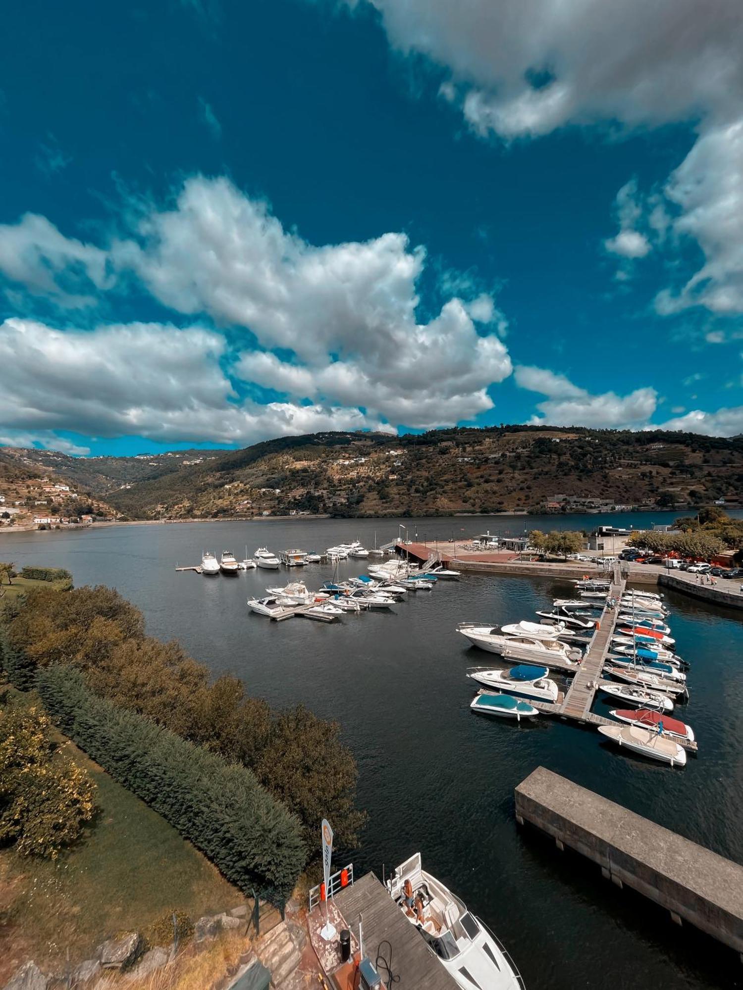 Douro Marina Hotel & Spa Ресенде Екстериор снимка