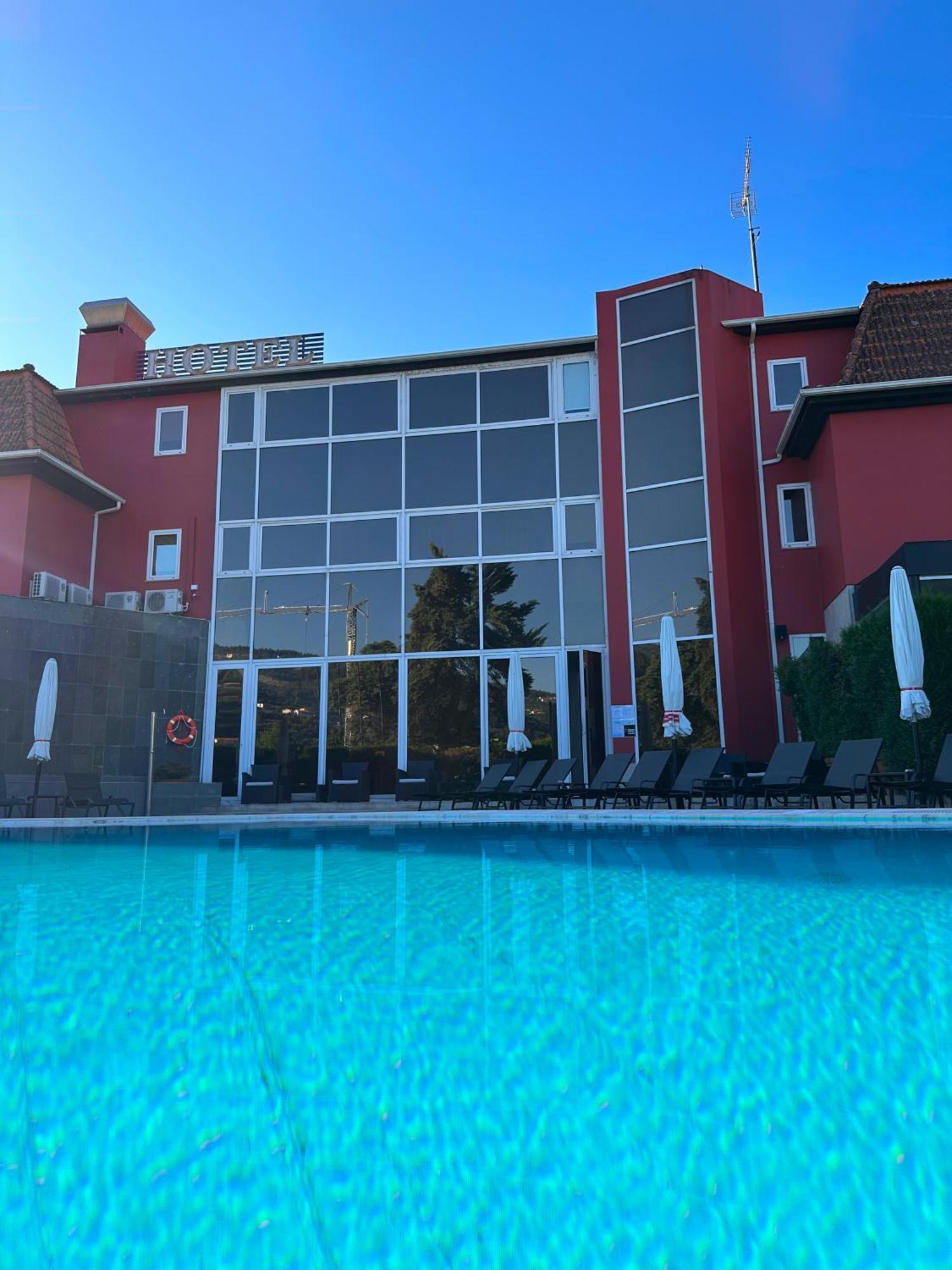 Douro Marina Hotel & Spa Ресенде Екстериор снимка