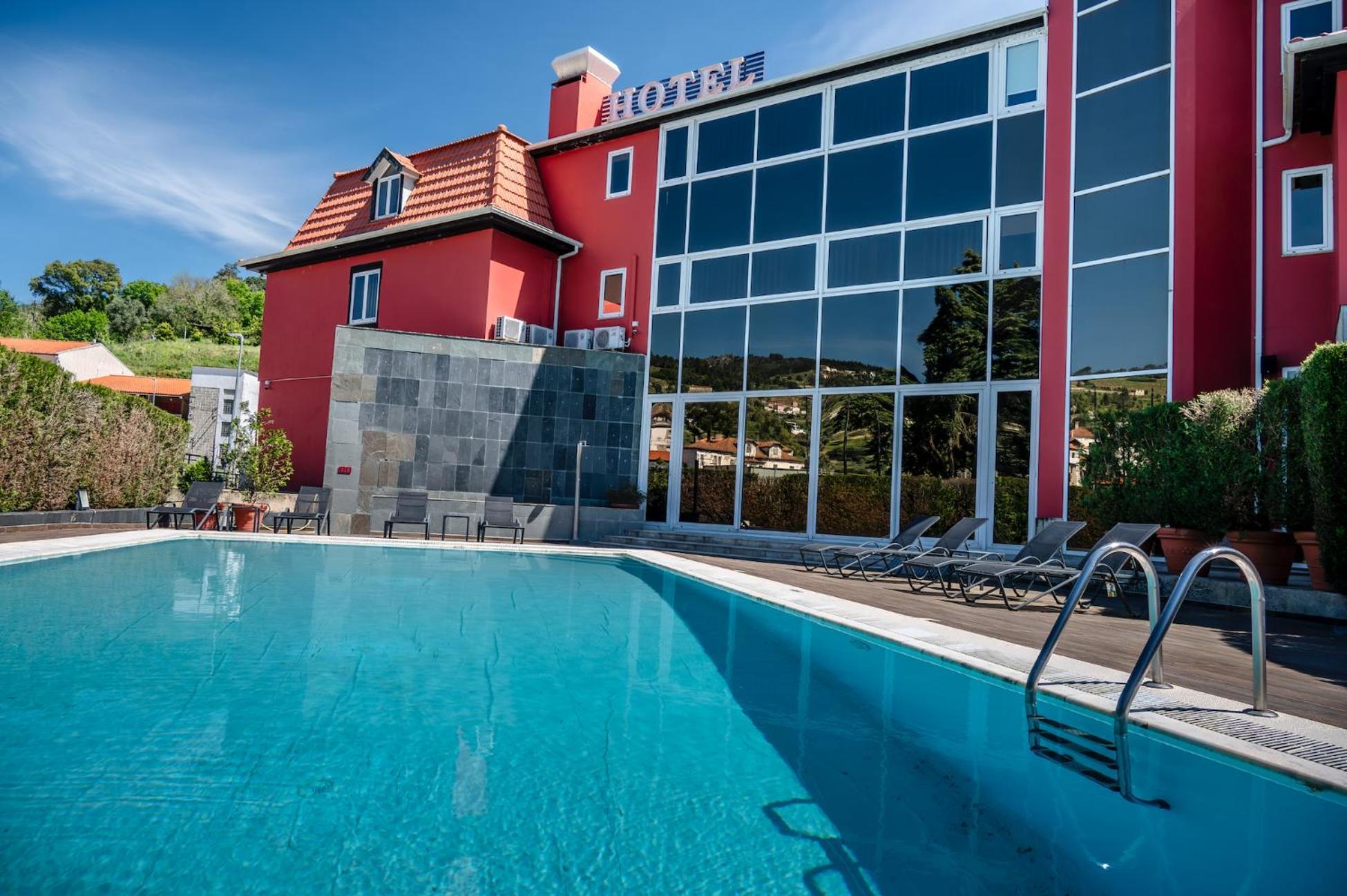 Douro Marina Hotel & Spa Ресенде Екстериор снимка