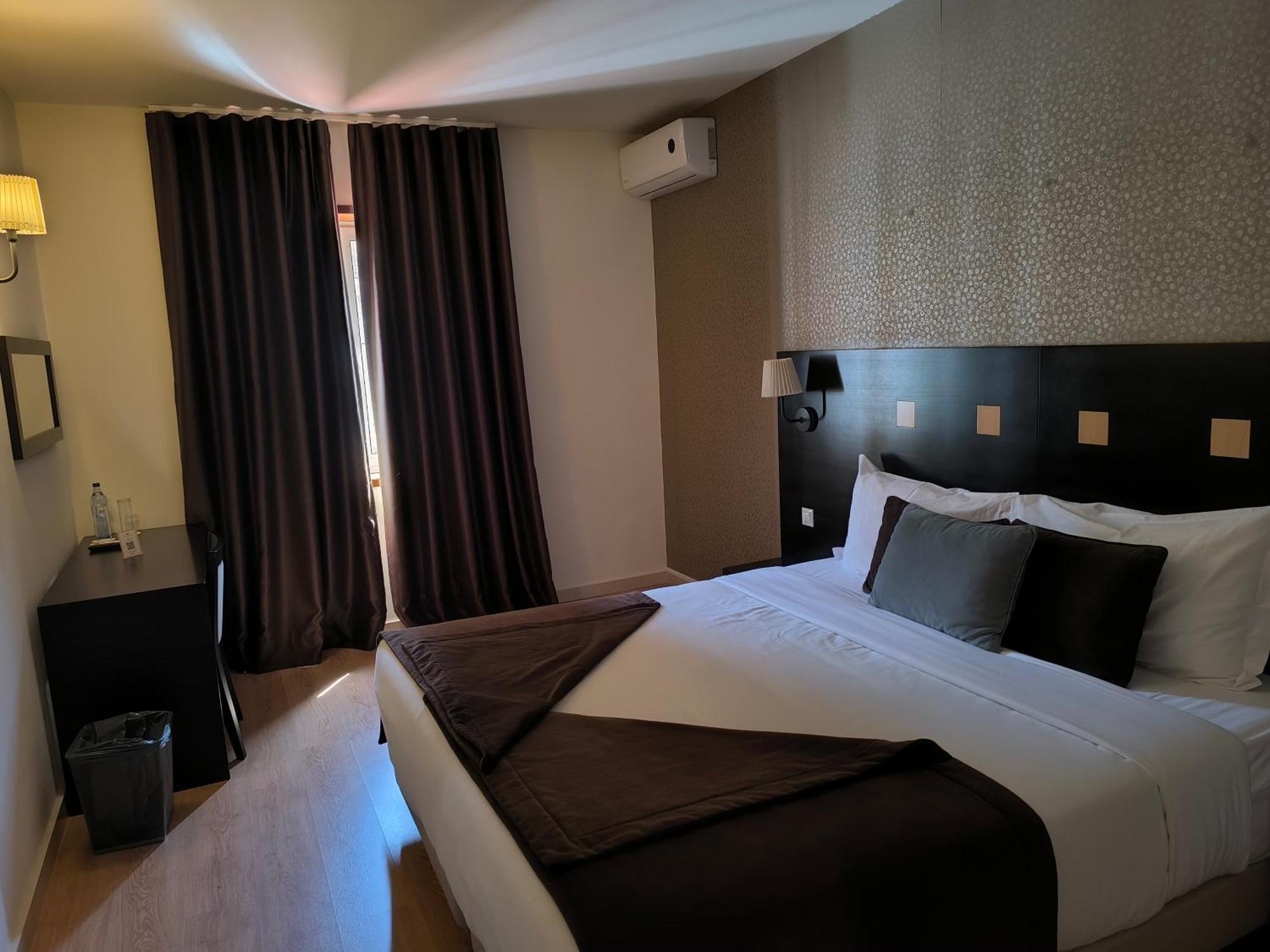 Douro Marina Hotel & Spa Ресенде Екстериор снимка