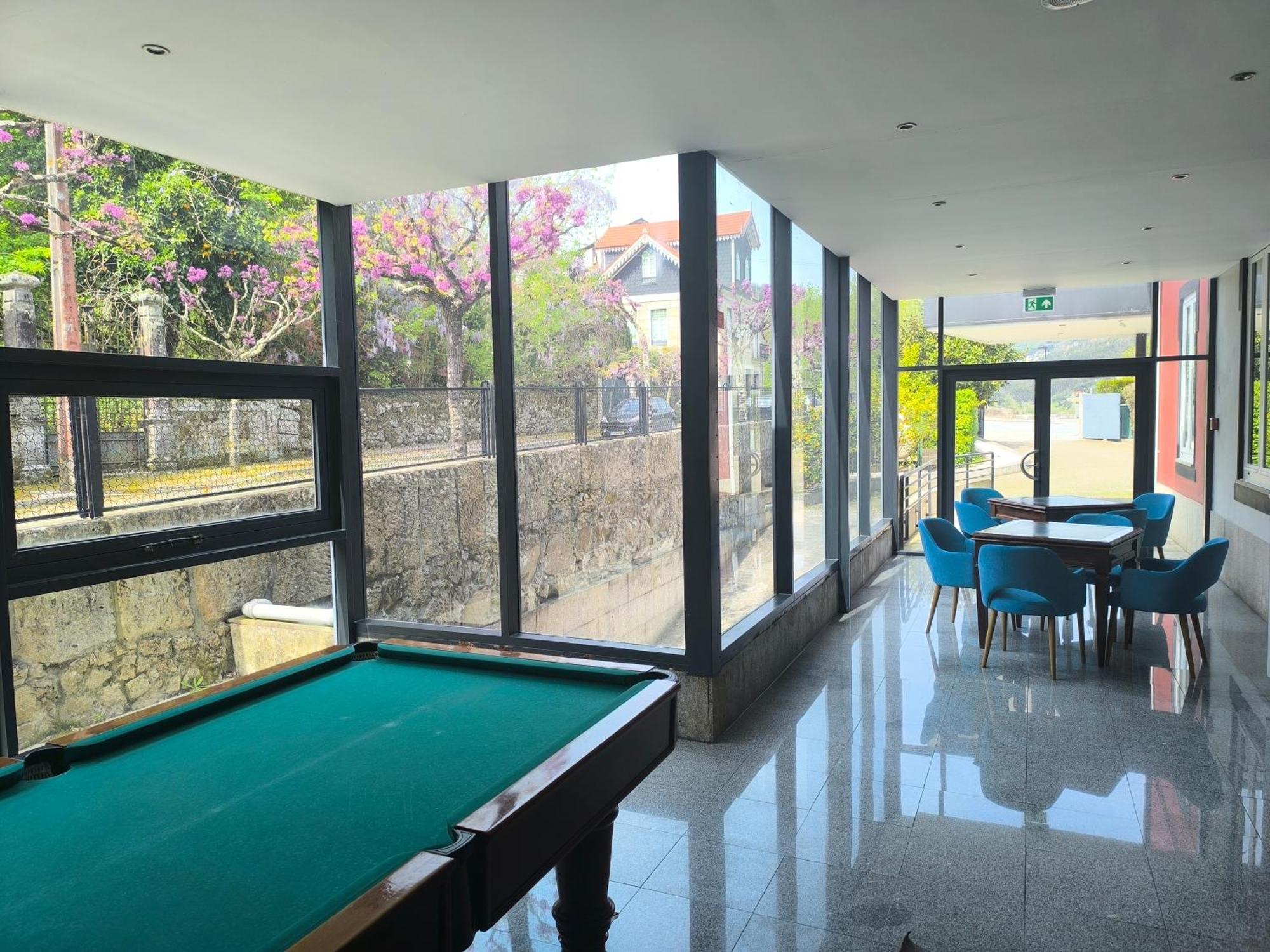 Douro Marina Hotel & Spa Ресенде Екстериор снимка